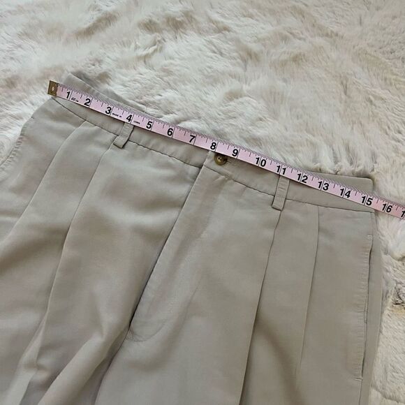 PGA Tour Collection Pleated Front Golf Shorts Khaki Men’s size 30 - Picture 12 of 13